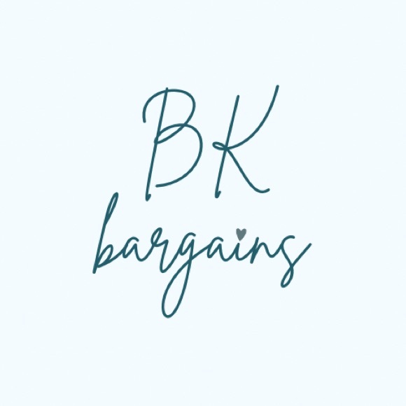 Meet poshers, Kelsey and Brian - Picture 5 of 5